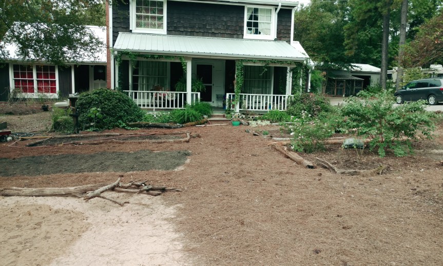 Front Yard Do-Over&nbsp;(Again)